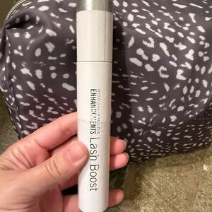 Rodan + Fields Lash Boost in White